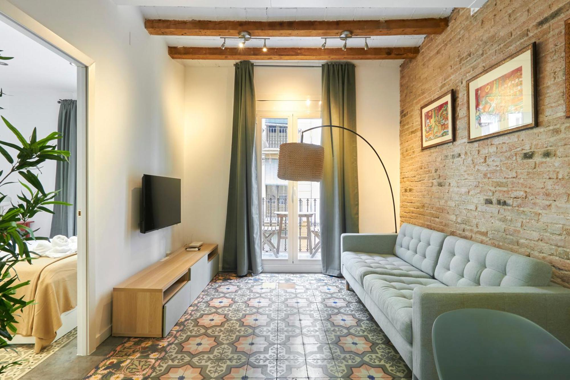64 Apartment In A Typical Barcelona'S Old Building Eksteriør billede