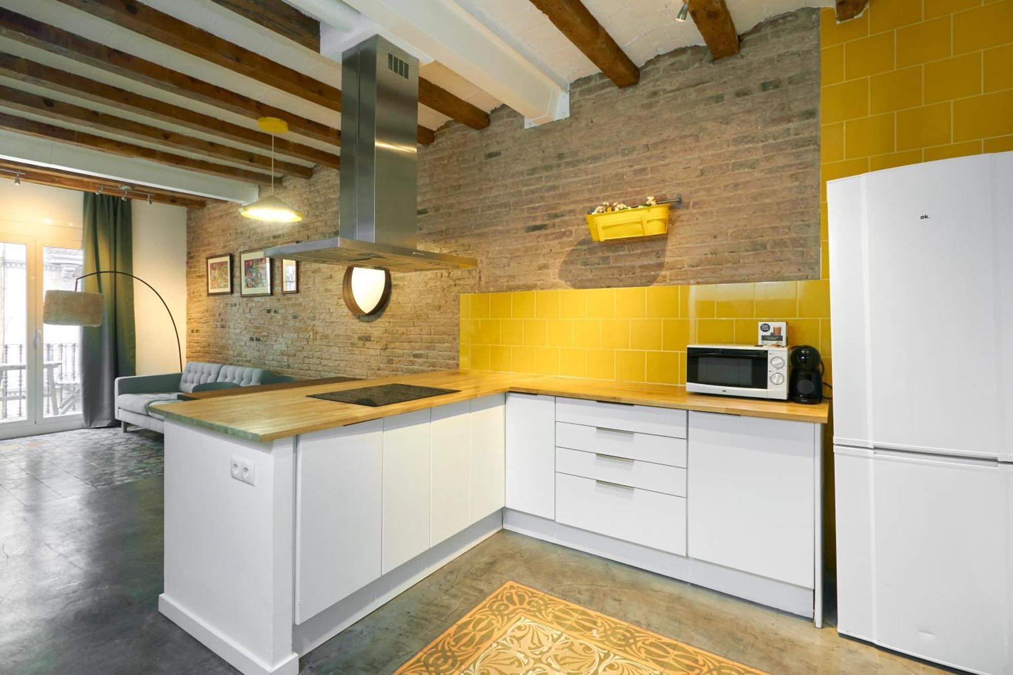 64 Apartment In A Typical Barcelona'S Old Building Eksteriør billede